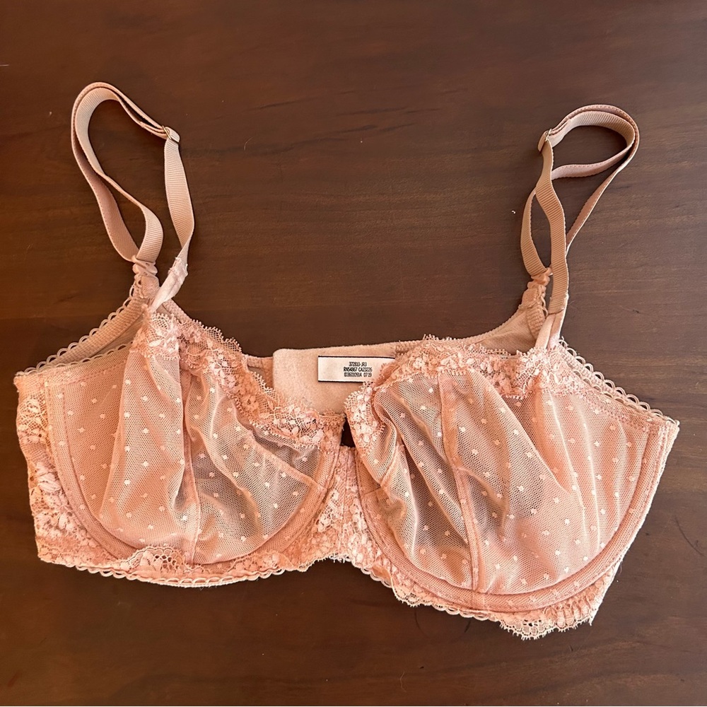 Victoria’s Secret Dream Angels Wicked Unlined Uplift Push Up Bra